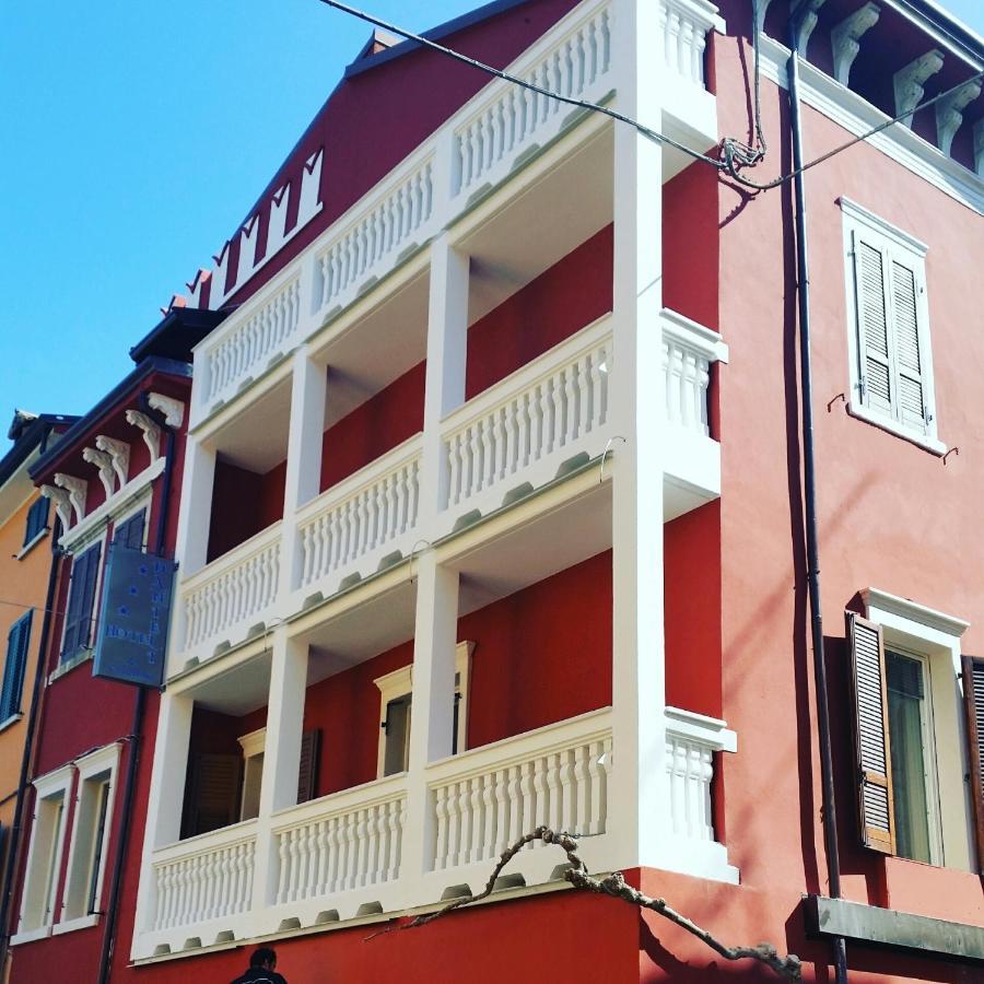 ברנצונה סול גארדה Hotel Danieli La Castellana Lago Di Garda מראה חיצוני תמונה