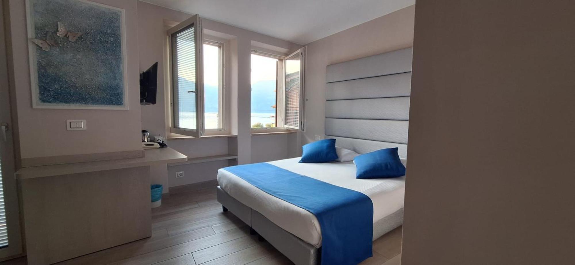 ברנצונה סול גארדה Hotel Danieli La Castellana Lago Di Garda מראה חיצוני תמונה