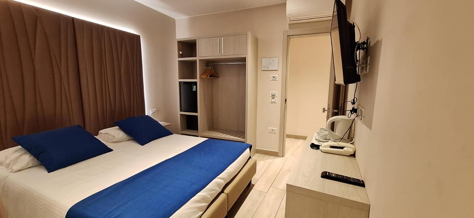 ברנצונה סול גארדה Hotel Danieli La Castellana Lago Di Garda מראה חיצוני תמונה